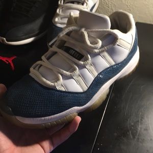 jordan 11 lows navy snakeskin